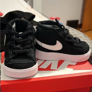 Nike Blazer Mid ‘77 Suede